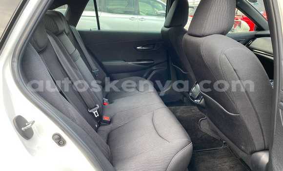 Imported Toyota Crown White Makiinaa iti Mombasa keessatti Coastal Kenya keessatti Imported Toyota Crown White Makiinaa iti Mombasa keessatti Coastal Kenya keessatti