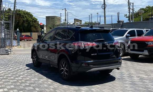 Imported Toyota RAV4 Black Makiinaa iti Mombasa keessatti Coastal Kenya keessatti Imported Toyota RAV4 Black Makiinaa iti Mombasa keessatti Coastal Kenya keessatti