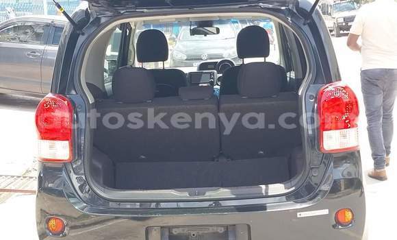 Nunua Imported Toyota Porte Nyeusi Gari ndani ya Mombasa nchini Kenya ya Pwani