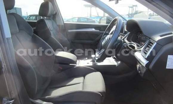 Nunua Imported Audi Q5 Nyingine Gari ndani ya Mombasa nchini Kenya ya Pwani