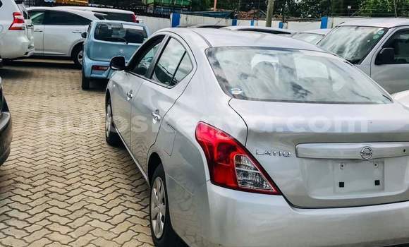 Imported Nissan Latio Silver Makiinaa iti Mombasa keessatti Coastal Kenya keessatti Imported Nissan Latio Silver Makiinaa iti Mombasa keessatti Coastal Kenya keessatti