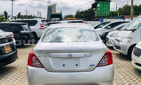 Imported Nissan Latio Silver Makiinaa iti Mombasa keessatti Coastal Kenya keessatti Imported Nissan Latio Silver Makiinaa iti Mombasa keessatti Coastal Kenya keessatti