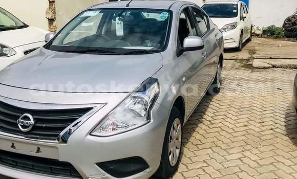 Imported Nissan Latio Silver Makiinaa iti Mombasa keessatti Coastal Kenya keessatti Imported Nissan Latio Silver Makiinaa iti Mombasa keessatti Coastal Kenya keessatti