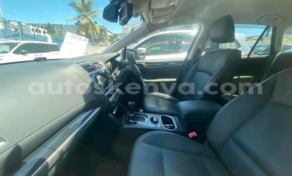 Imported Subaru Outback Red Makiinaa iti Mombasa keessatti Coastal Kenya keessatti Imported Subaru Outback Red Makiinaa iti Mombasa keessatti Coastal Kenya keessatti