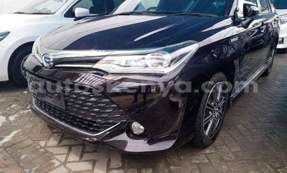 Imported Toyota Fielder Black Makiinaa iti Mombasa keessatti Coastal Kenya keessatti Imported Toyota Fielder Black Makiinaa iti Mombasa keessatti Coastal Kenya keessatti