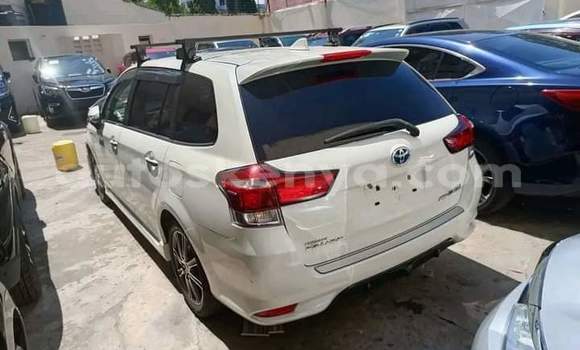 Nunua Imported Toyota Fielder Nyeupe Gari ndani ya Mombasa nchini Kenya ya Pwani Nunua Imported Toyota Fielder Nyeupe Gari ndani ya Mombasa nchini Kenya ya Pwani