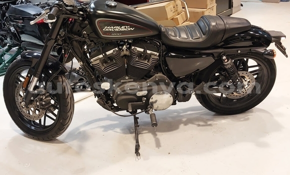 Oofamaa Harley Davidson Sportster Black Doqdoqqee iti Nairobi keessatti Nairobi keessatti