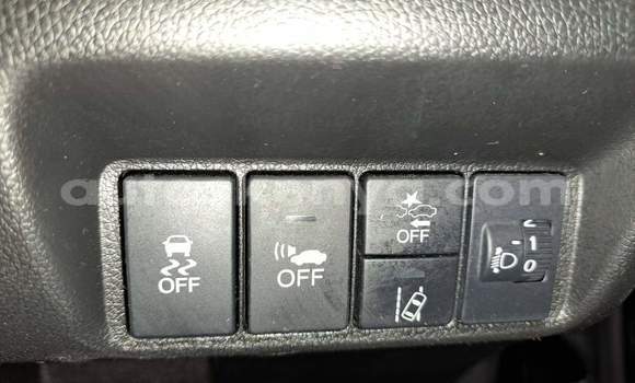 Nunua Imported Honda Fit Shuttle Bluu Gari ndani ya Mombasa nchini Kenya ya Pwani Nunua Imported Honda Fit Shuttle Bluu Gari ndani ya Mombasa nchini Kenya ya Pwani