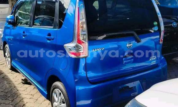 Nunua Imported Nissan Dayz Bluu Gari ndani ya Mombasa nchini Kenya ya Pwani Nunua Imported Nissan Dayz Bluu Gari ndani ya Mombasa nchini Kenya ya Pwani