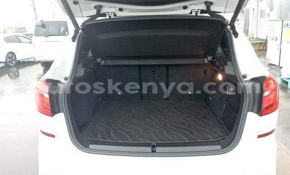 Nunua Imported BMW 2-Series Nyeupe Gari ndani ya Mombasa nchini Kenya ya Pwani Nunua Imported BMW 2-Series Nyeupe Gari ndani ya Mombasa nchini Kenya ya Pwani