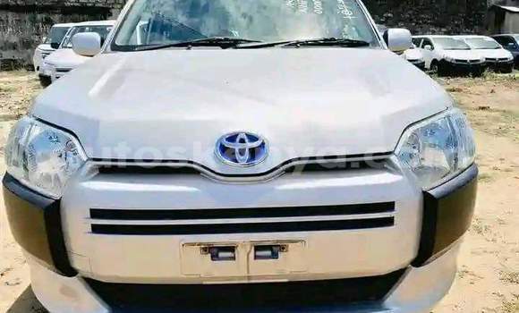 Imported Toyota Probox Silver Makiinaa iti Mombasa keessatti Coastal Kenya keessatti Imported Toyota Probox Silver Makiinaa iti Mombasa keessatti Coastal Kenya keessatti