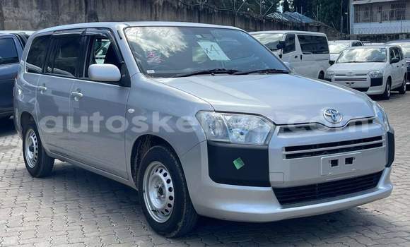 Imported Toyota Probox Silver Makiinaa iti Mombasa keessatti Coastal Kenya keessatti Imported Toyota Probox Silver Makiinaa iti Mombasa keessatti Coastal Kenya keessatti