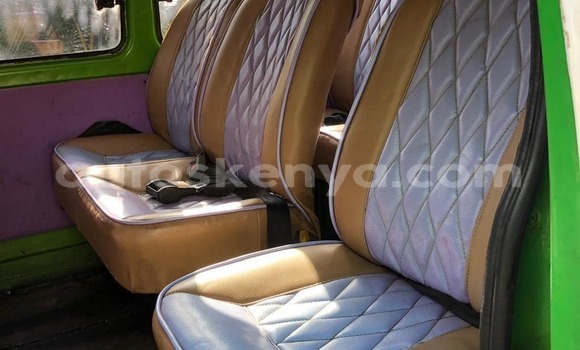 Buy Used Toyota Hiace White Car in Bura in Northeast Kenya Buy Used Toyota Hiace White Car in Bura in Northeast Kenya