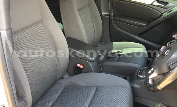 Buy Used Volkswagen Golf White Car in Busia in West Kenya Buy Used Volkswagen Golf White Car in Busia in West Kenya