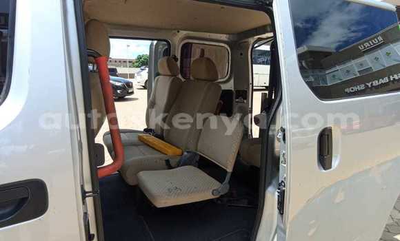 Nunua Ilio tumika Toyota Noah Nyingine Gari ndani ya Bute nchini Kaskazini Mashariki mwa Kenya Nunua Ilio tumika Toyota Noah Nyingine Gari ndani ya Bute nchini Kaskazini Mashariki mwa Kenya