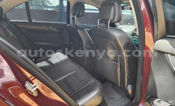 Nunua Ilio tumika Mercedes-Benz C-Classe Nyekundu Gari ndani ya Busia nchini West Kenya Nunua Ilio tumika Mercedes-Benz C-Classe Nyekundu Gari ndani ya Busia nchini West Kenya