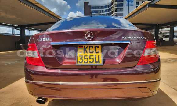 Nunua Ilio tumika Mercedes-Benz C-Classe Nyekundu Gari ndani ya Busia nchini West Kenya Nunua Ilio tumika Mercedes-Benz C-Classe Nyekundu Gari ndani ya Busia nchini West Kenya
