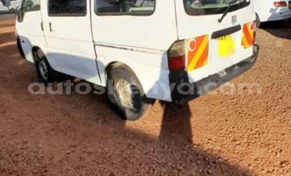 Oofamaa Mazda Bongo Other Makiinaa iti Nairobi keessatti Nairobi keessatti Oofamaa Mazda Bongo Other Makiinaa iti Nairobi keessatti Nairobi keessatti
