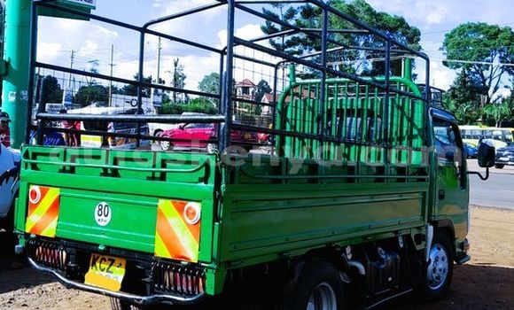 Oofamaa Isuzu Amigo Other Makiinaa iti Nairobi keessatti Nairobi keessatti Oofamaa Isuzu Amigo Other Makiinaa iti Nairobi keessatti Nairobi keessatti