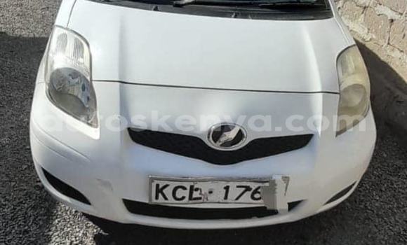 Buy Used Toyota Vitz White Car in Bura in Northeast Kenya Buy Used Toyota Vitz White Car in Bura in Northeast Kenya