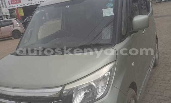 Nunua Ilio tumika Toyota Axio Nyingine Gari ndani ya Bura nchini Kaskazini Mashariki mwa Kenya