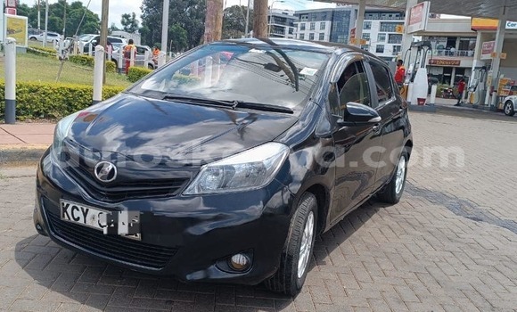 Buy Used Toyota Vitz Black Car in Busia in West Kenya
