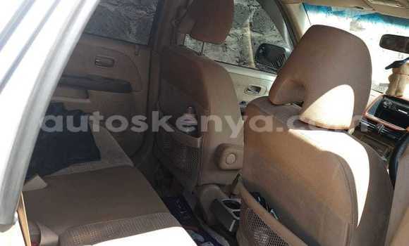 Buy Used Honda CR–V White Car in Bura in Northeast Kenya Buy Used Honda CR–V White Car in Bura in Northeast Kenya