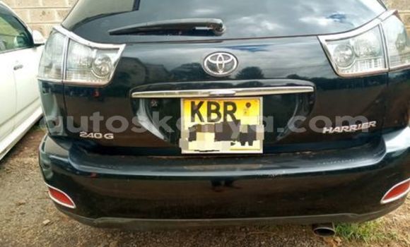 Nunua Ilio tumika Toyota Harrier Nyeusi Gari ndani ya Bura nchini Kaskazini Mashariki mwa Kenya