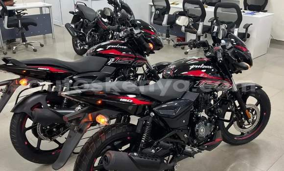 Haaraa Bajaj PULSAR Black Doqdoqqee iti Nairobi keessatti Nairobi keessatti