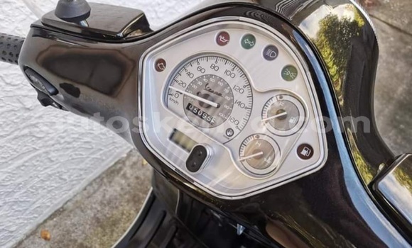 Oofamaa Vespa GTS 250 i.e Black Doqdoqqee iti Nairobi keessatti Nairobi keessatti Oofamaa Vespa GTS 250 i.e Black Doqdoqqee iti Nairobi keessatti Nairobi keessatti