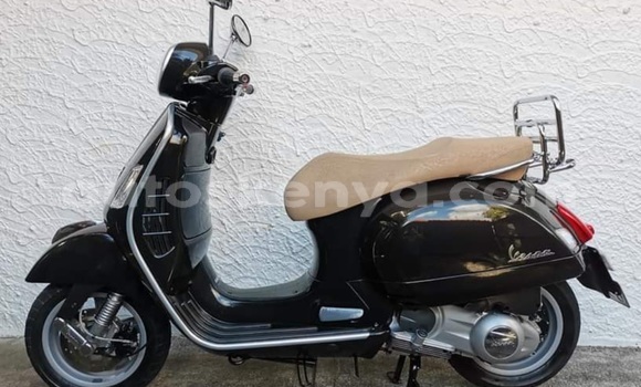 Oofamaa Vespa GTS 250 i.e Black Doqdoqqee iti Nairobi keessatti Nairobi keessatti Oofamaa Vespa GTS 250 i.e Black Doqdoqqee iti Nairobi keessatti Nairobi keessatti