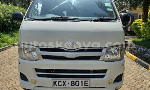 Nunua Ilio tumika Toyota Hiace Nyingine Gari ndani ya Nairobi nchini Nairobi Nunua Ilio tumika Toyota Hiace Nyingine Gari ndani ya Nairobi nchini Nairobi