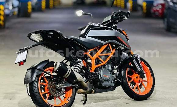Oofamaa KTM 350 Red Doqdoqqee iti Nairobi keessatti Nairobi keessatti Oofamaa KTM 350 Red Doqdoqqee iti Nairobi keessatti Nairobi keessatti