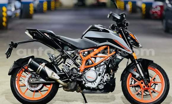 Oofamaa KTM 350 Red Doqdoqqee iti Nairobi keessatti Nairobi keessatti Oofamaa KTM 350 Red Doqdoqqee iti Nairobi keessatti Nairobi keessatti