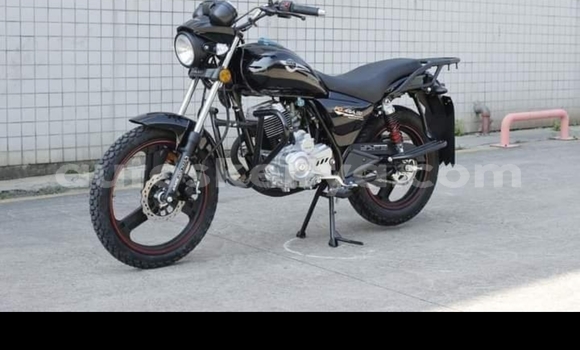 Oofamaa Evalast Kuga Black Doqdoqqee iti Nairobi keessatti Nairobi keessatti Oofamaa Evalast Kuga Black Doqdoqqee iti Nairobi keessatti Nairobi keessatti