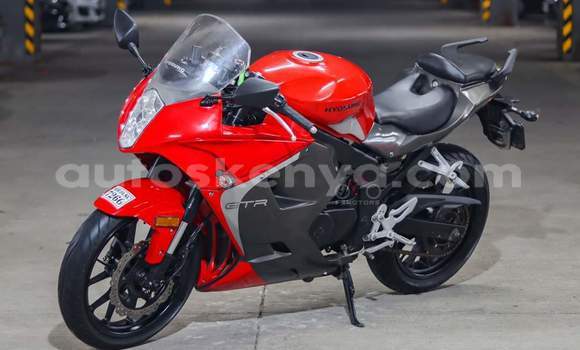 Buy Used Hyosung GT Red Bike in Nairobi in Nairobi Buy Used Hyosung GT Red Bike in Nairobi in Nairobi