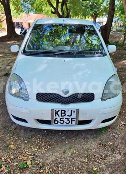 Big with watermark toyota vitz east kenya machakos 23395