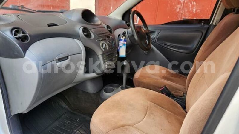 Big with watermark toyota vitz east kenya machakos 23395