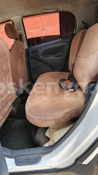 Big with watermark toyota vitz east kenya machakos 23395