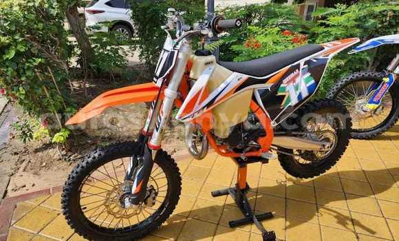 Oofamaa KTM 85 SX 19/16 Beige Doqdoqqee iti Nairobi keessatti Nairobi keessatti