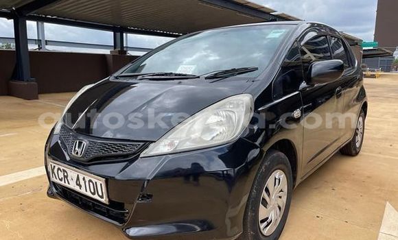 Oofamaa Honda Fit Other Makiinaa iti Bute keessatti Northeast Kenya keessatti