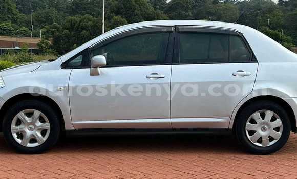 Buy Used Nissan tiida White Car in Chuka in East Kenya Buy Used Nissan tiida White Car in Chuka in East Kenya