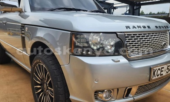 Oofamaa Range Rover Evoque Other Makiinaa iti Bura keessatti Northeast Kenya keessatti