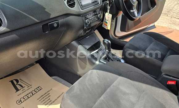 Buy Used Volkswagen Tiguan White Car in Changamwe in Coast Buy Used Volkswagen Tiguan White Car in Changamwe in Coast
