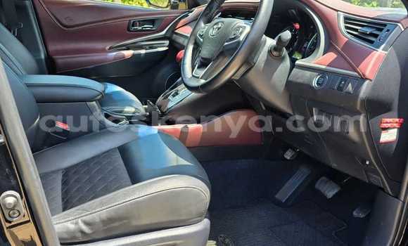 Buy Used Toyota Harrier Black Car in Busia in West Kenya Buy Used Toyota Harrier Black Car in Busia in West Kenya