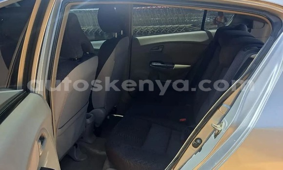 Buy Used Honda Insight Other Car in Chuka in East Kenya Buy Used Honda Insight Other Car in Chuka in East Kenya