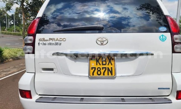 Buy Used Toyota Prado White Car in Changamwe in Coast Buy Used Toyota Prado White Car in Changamwe in Coast