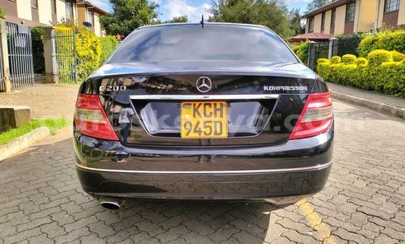 Nunua Ilio tumika Mercedes-Benz C-Classe Nyeusi Gari ndani ya Nairobi nchini Nairobi Nunua Ilio tumika Mercedes-Benz C-Classe Nyeusi Gari ndani ya Nairobi nchini Nairobi