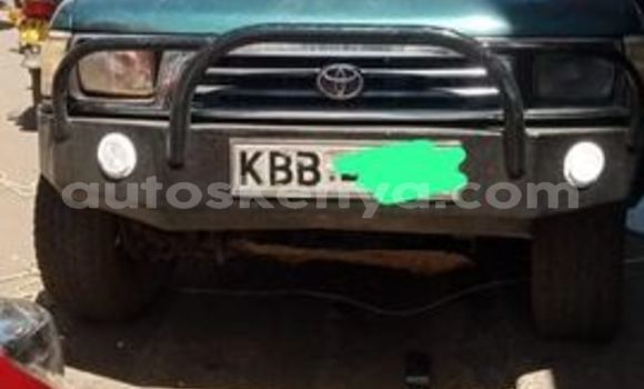Buy Used Toyota Hilux Green Car in Nairobi in Nairobi