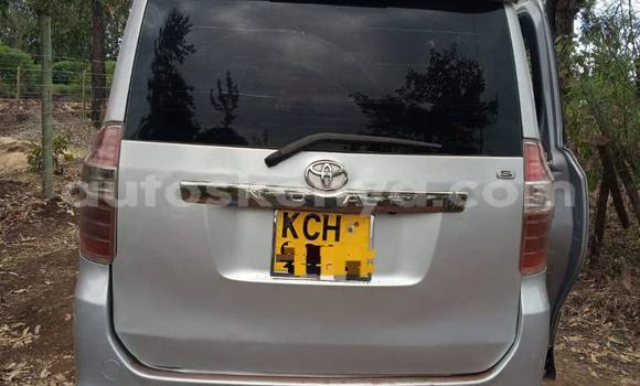 Buy Used Toyota Noah Silver Car in Nairobi in Nairobi Buy Used Toyota Noah Silver Car in Nairobi in Nairobi